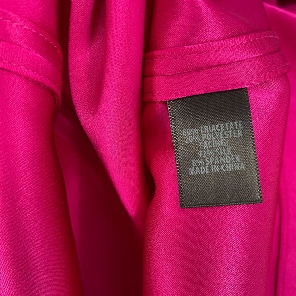 St. John Top XP Petite Womens Pink Liquid Satin Twisted Neck Sleeveless Blouse - Picture 5 of 6